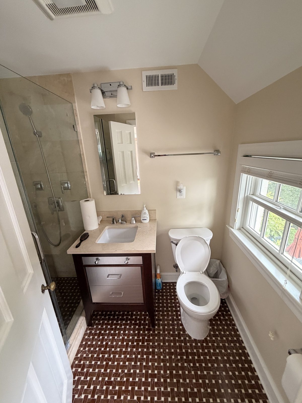 Hall bath